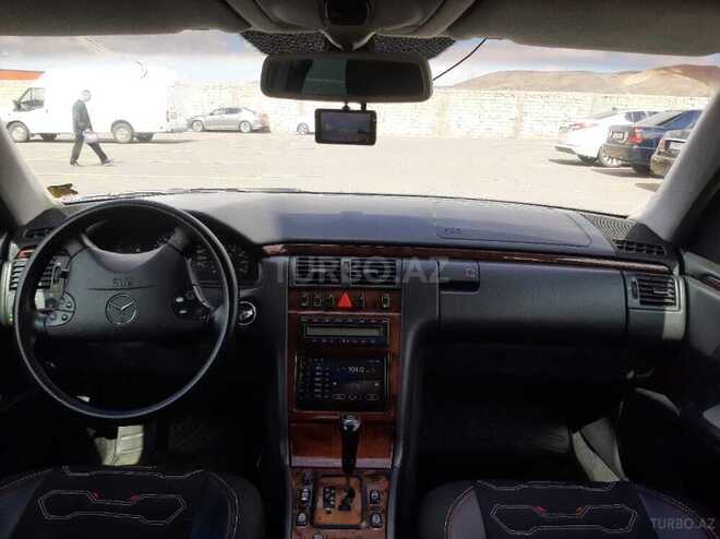 Mercedes E 240 2000, 520,000 km - 2.4 l - Bakı