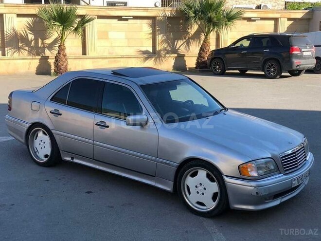 Mercedes C 280 1995, 289,200 km - 2.8 л - Bakı