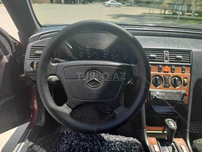 Mercedes C 220 1995, 321,123 km - 2.2 l - Sabirabad