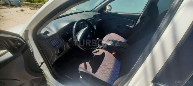 Kia Rio 2009, 390,000 km - 1.4 l - Bakı