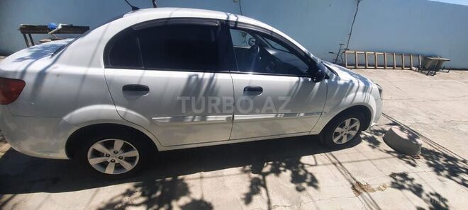 Kia Rio 2009, 390,000 km - 1.4 l - Bakı