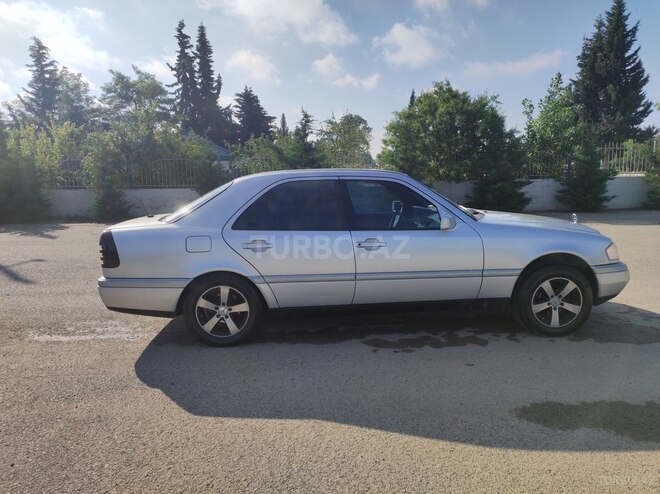 Mercedes C 180 1995, 305,000 km - 2.0 l - Sabirabad