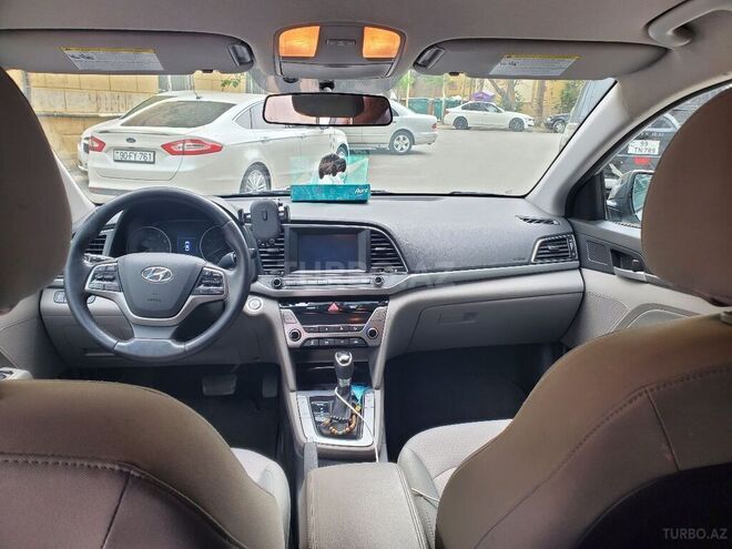 Hyundai Elantra 2017, 77,249 km - 1.4 l - Bakı