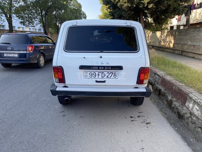 LADA (VAZ) Niva 2013, 34,000 km - 1.7 l - Astara