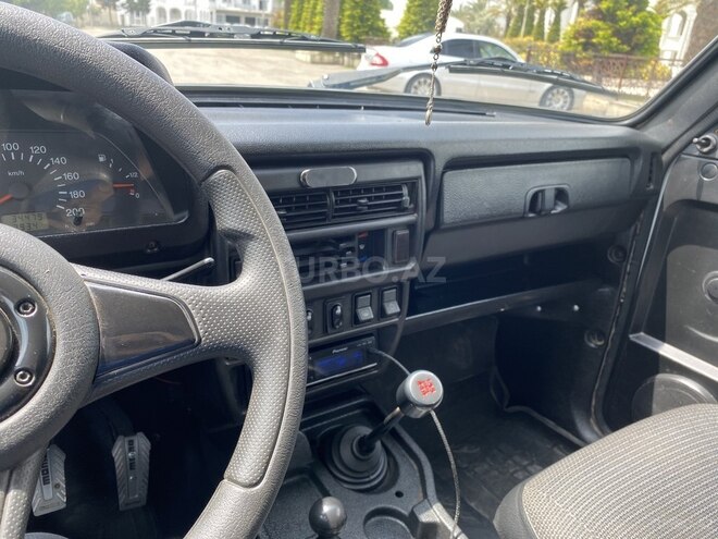 LADA (VAZ) Niva 2013, 34,000 km - 1.7 l - Astara