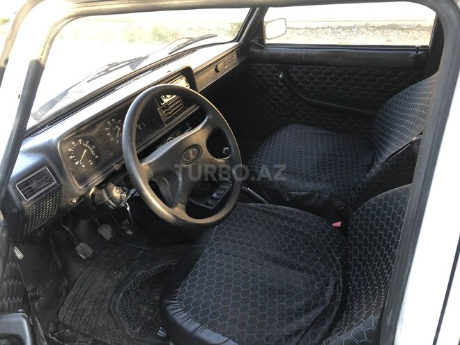 LADA (VAZ) 2107 2006, 138,000 km - 1.6 л - Bakı