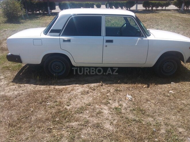 LADA (VAZ) 2107 2005, 45,000 km - 1.5 l - Horadiz