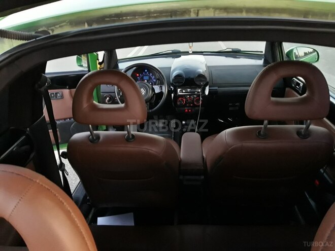 Volkswagen Beetle 1999, 162,849 km - 2.0 l - Ağdaş