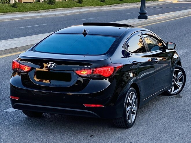 Hyundai Elantra 2015, 80,830 km - 1.8 l - Bakı