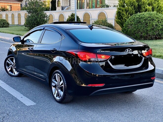 Hyundai Elantra 2015, 80,830 km - 1.8 l - Bakı