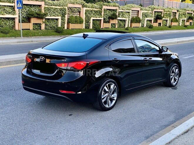 Hyundai Elantra 2015, 80,830 km - 1.8 l - Bakı
