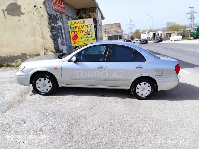 Nissan Sunny 2004, 230,000 km - 1.6 л - Bakı