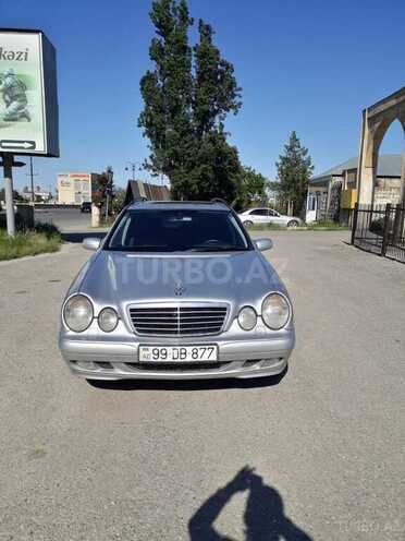 Mercedes C 220 2002, 334,200 km - 2.2 л - Quba