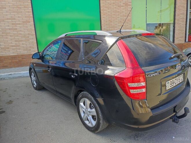 Kia Ceed 2007, 267,000 km - 1.6 l - Yevlax