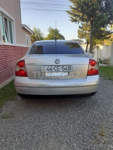 Volkswagen Passat 2002, 138,000 km - 1.8 л - Masallı