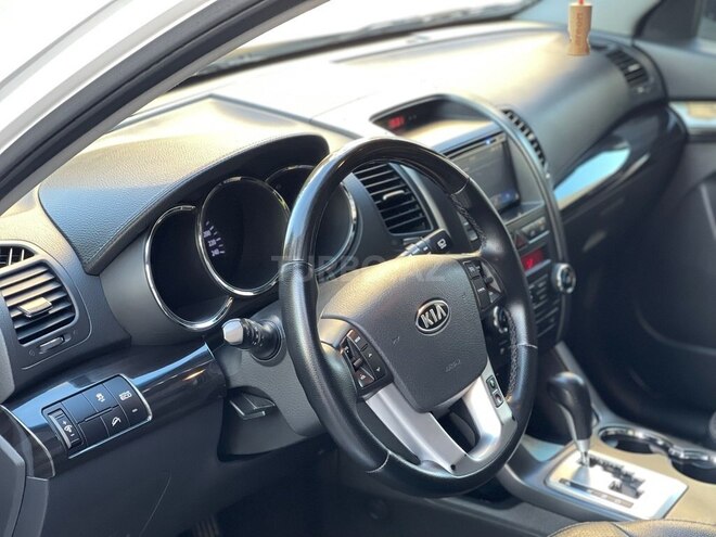 Kia Sorento 2010, 129,000 km - 2.0 л - Bakı