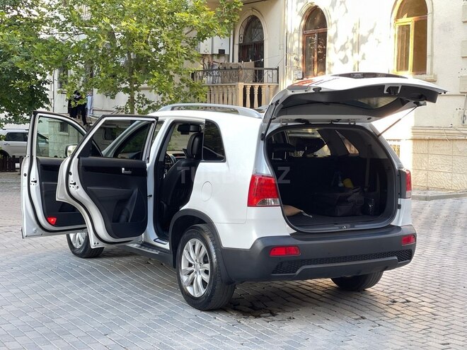 Kia Sorento 2010, 129,000 km - 2.0 л - Bakı