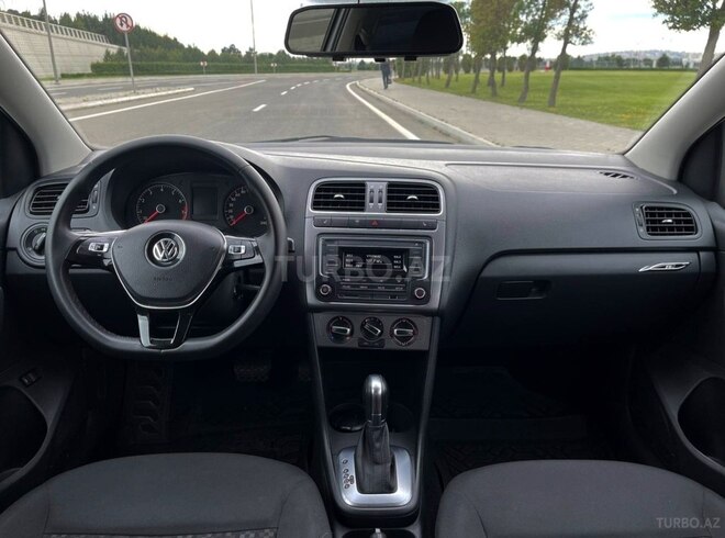 Volkswagen Polo 2019, 100,000 km - 1.6 l - Bakı