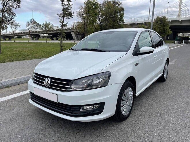 Volkswagen Polo 2019, 100,000 km - 1.6 l - Bakı
