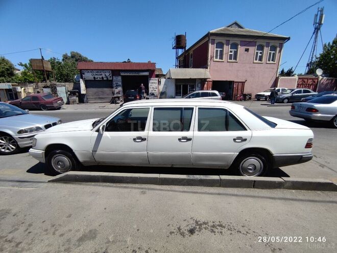 Mercedes E 260 1990, 350,000 km - 2.6 l - Bakı