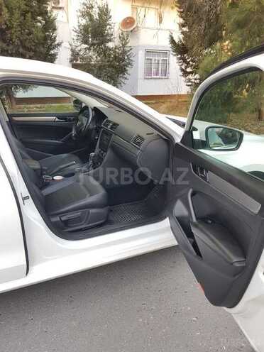 Volkswagen Passat 2014, 117,000 km - 1.8 л - Bakı