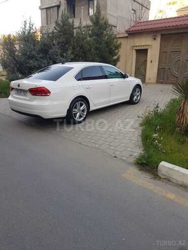 Volkswagen Passat 2014, 117,000 km - 1.8 л - Bakı