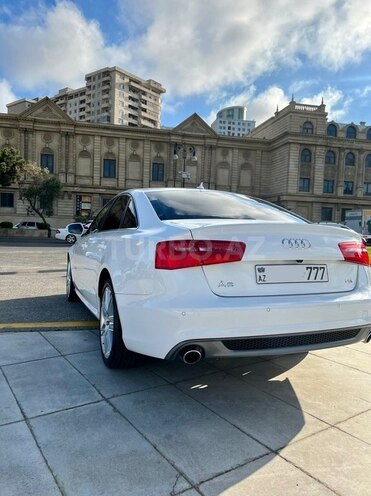 Audi A6 2015, 84,890 km - 2.8 l - Bakı