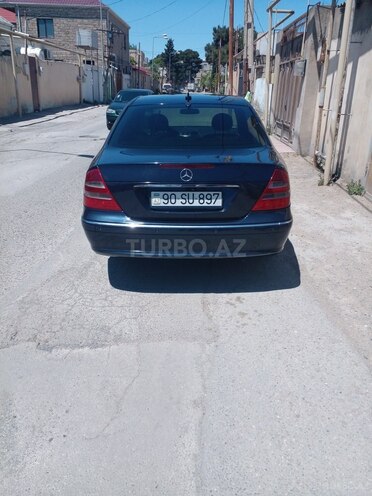 Mercedes E 220 2004, 428,000 km - 2.2 l - Bakı