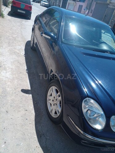 Mercedes E 220 2004, 428,000 km - 2.2 l - Bakı