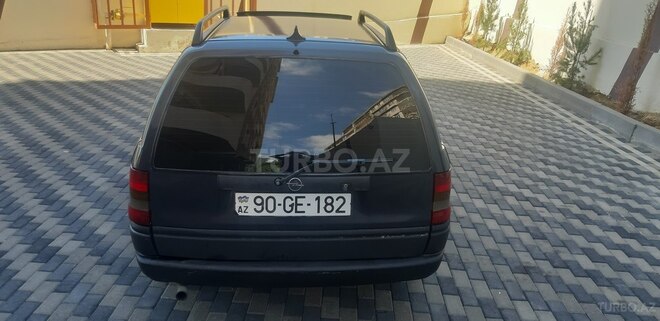 Opel Astra 1993, 320,000 km - 2.0 l - Bakı