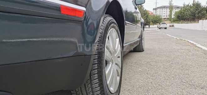 Volkswagen Passat 2001, 260,000 km - 2.0 l - Bakı