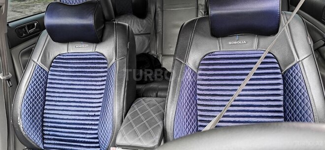 Volkswagen Passat 2001, 260,000 km - 2.0 l - Bakı