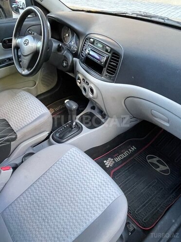 Hyundai Accent 2010, 200,000 km - 1.4 l - Bakı