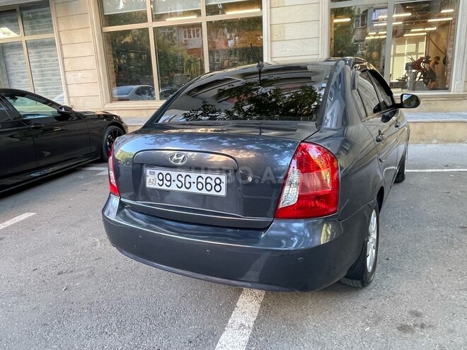 Hyundai Accent 2010, 200,000 km - 1.4 l - Bakı