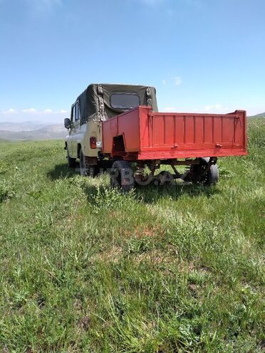 UAZ 31512 1986, 175,000 km - 2.4 l - Qobustan