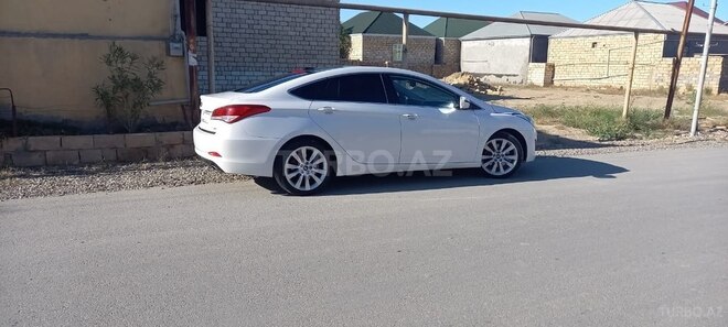 Hyundai i40 2012, 218,000 km - 2.0 l - Bakı