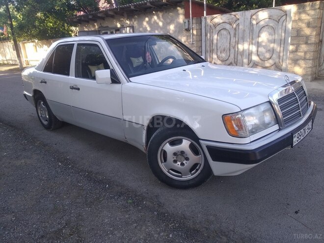 Mercedes E 200 1991, 250,000 km - 2.0 l - İmişli