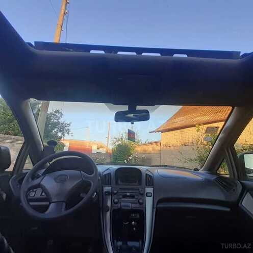 Toyota Harrier 2000, 247,865 km - 2.2 l - Yevlax