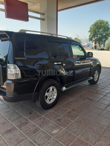 Mitsubishi Pajero 2007, 175,000 km - 3.0 l - Gəncə