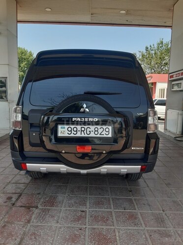 Mitsubishi Pajero 2007, 175,000 km - 3.0 l - Gəncə