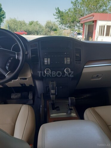 Mitsubishi Pajero 2007, 175,000 km - 3.0 l - Gəncə