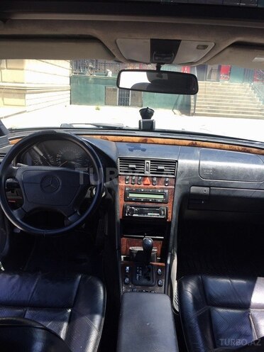 Mercedes C 240 1998, 288,500 km - 2.4 l - Bakı