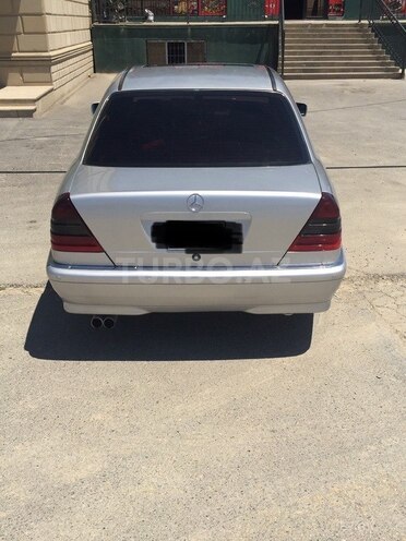 Mercedes C 240 1998, 288,500 km - 2.4 l - Bakı