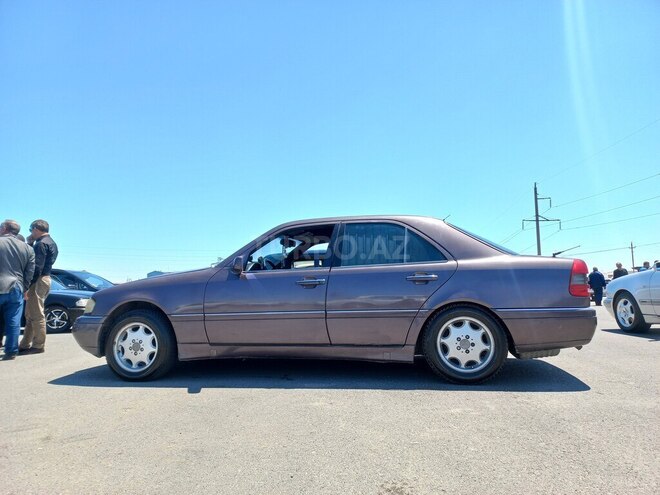 Mercedes C 200 1995, 529,274 km - 2.0 l - Bakı