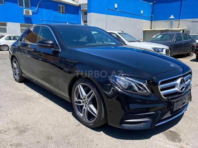 Mercedes E 220 2018, 68,000 km - 2.2 л - Bakı