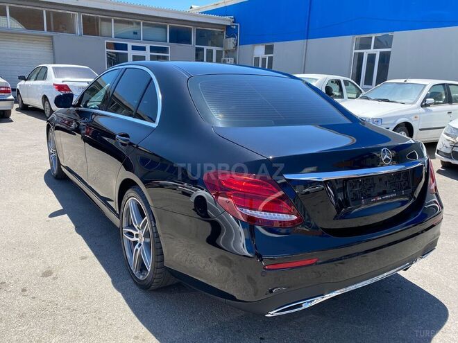 Mercedes E 220 2018, 68,000 km - 2.2 л - Bakı