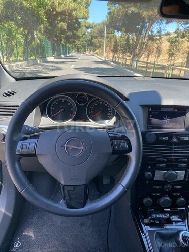 Opel Astra 2010, 171,000 km - 1.3 l - Bakı