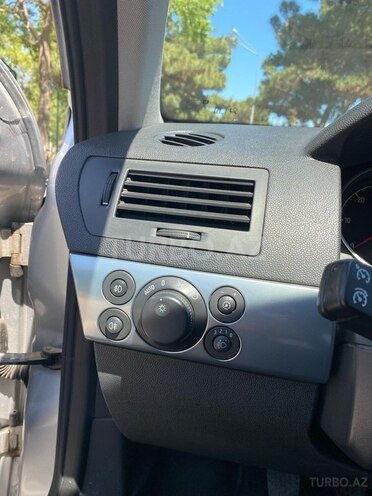 Opel Astra 2010, 171,000 km - 1.3 l - Bakı