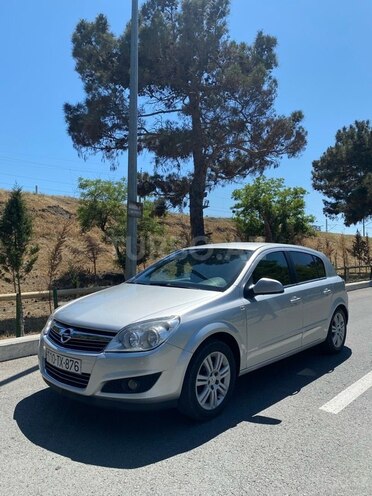 Opel Astra 2010, 171,000 km - 1.3 l - Bakı