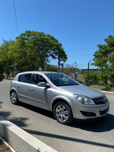 Opel Astra 2010, 171,000 km - 1.3 l - Bakı
